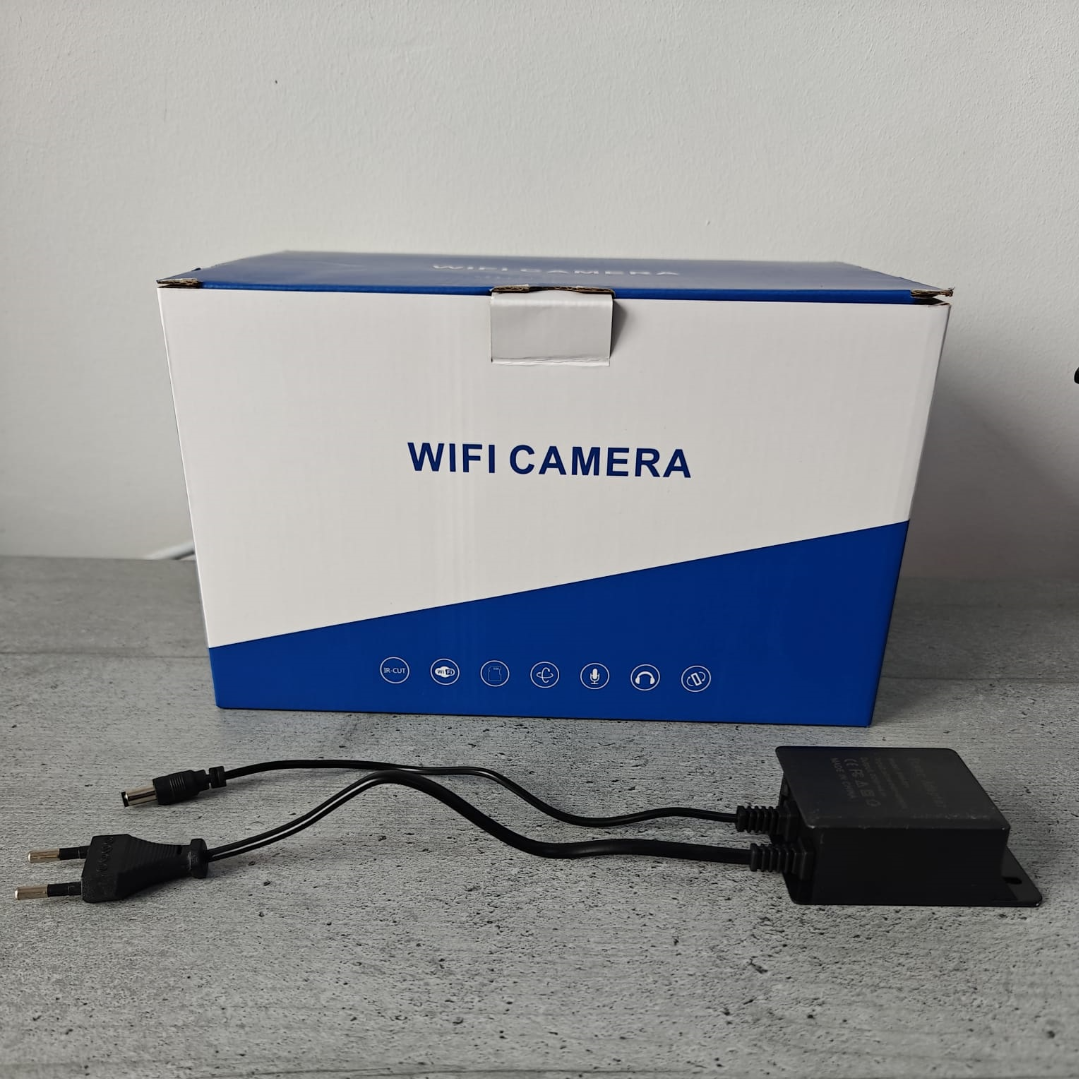 Camera de Supraveghere Tripla cu ALARMA WIFI, 12MP, Exterior/Interior, Ultra HD